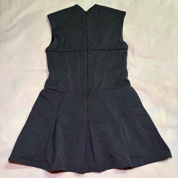 House of CB- Eleanor Charcoal Pleated Corset Dress Size Medium Mini Gray - Picture 6 of 11